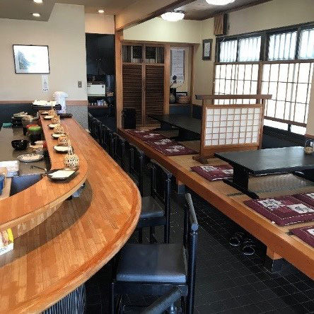 串あげ処 巴家