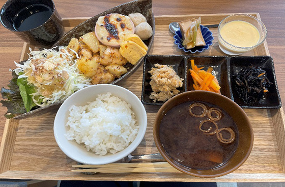 手づくり惣菜つるやま